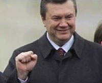 Янукович в Саках