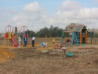 Новая детская площадка в Саках