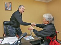 Сергей Аксёнов провёл выездной приём граждан в Саках, 6 февраля 2016