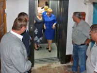 В Саках капитально отремонтирован лифт