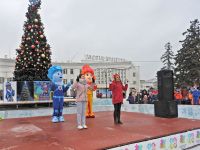 В Саках открылась городская ёлка, 25 декабря 2016