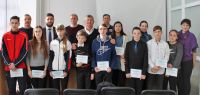 Десять юных сакских спортсменов получили стипендии