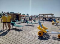 На Прибое заработал пляж для инвалидов, 12 июля 2017