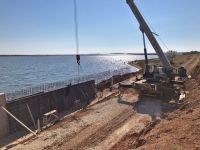 Ход строительства набережной у лечебного озера, 28 июля 2018