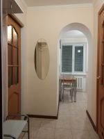 Сдам на длительный срок 1-к квартиру в центре Н-273933-1
