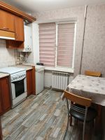 2 к. кв. по ул. Строительная первый этаж Н-274946-2