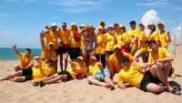 Волонтёры из Самары на сакских пляжах