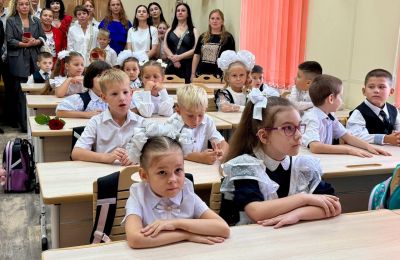 Сакские дети пошли в школы, 1 сентября 2025