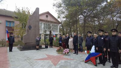 Открытие обновлённого знака, 7 ноября 2025