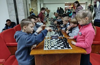 В Саках соревновались юные шахматисты♟, 22 декабря 2025